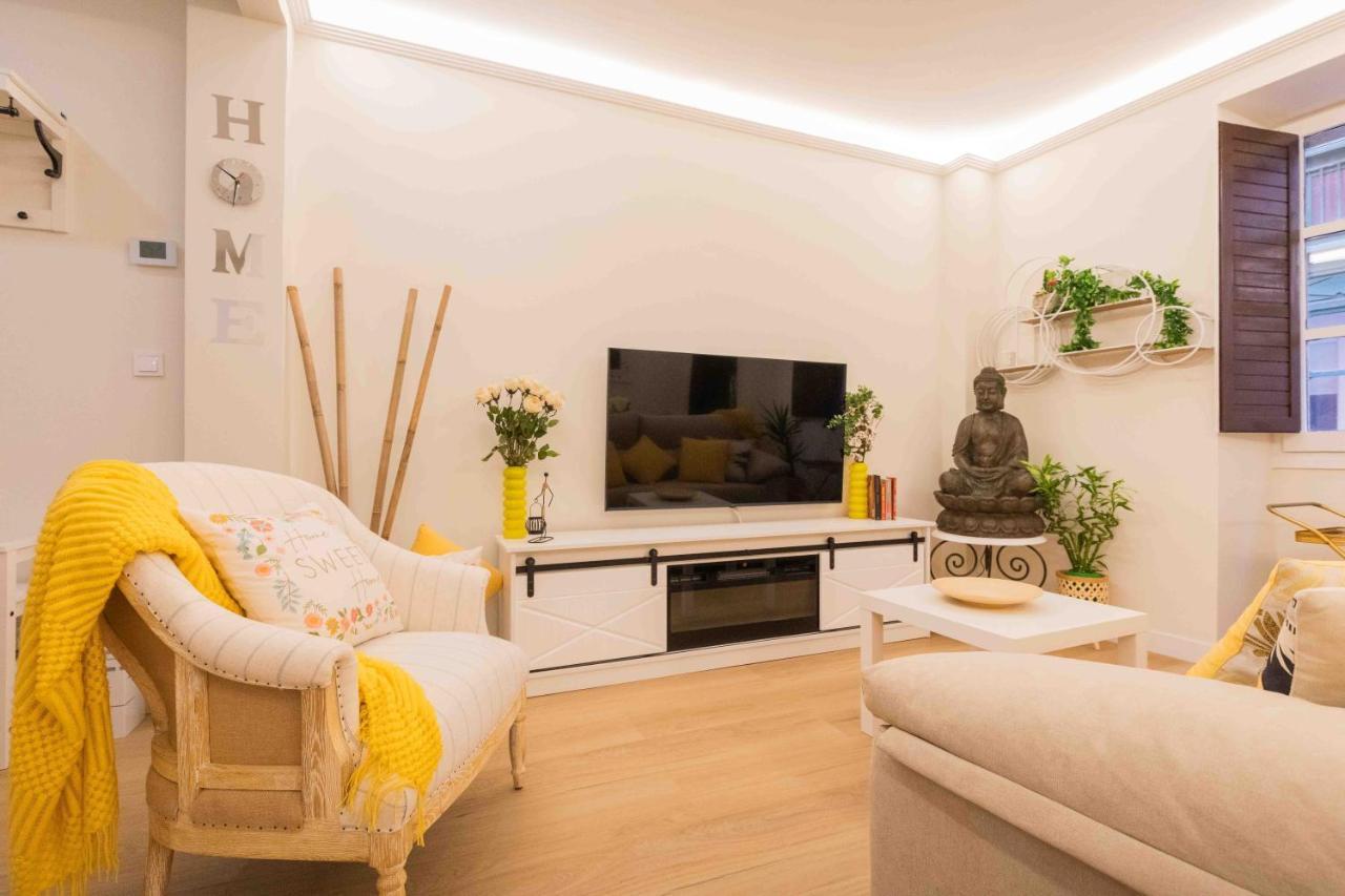 Bilbao Chic Barrena Old Town Apartment Bagian luar foto