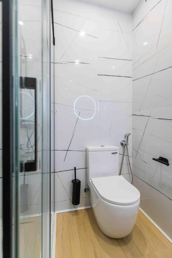 Bilbao Chic Barrena Old Town Apartment Bagian luar foto